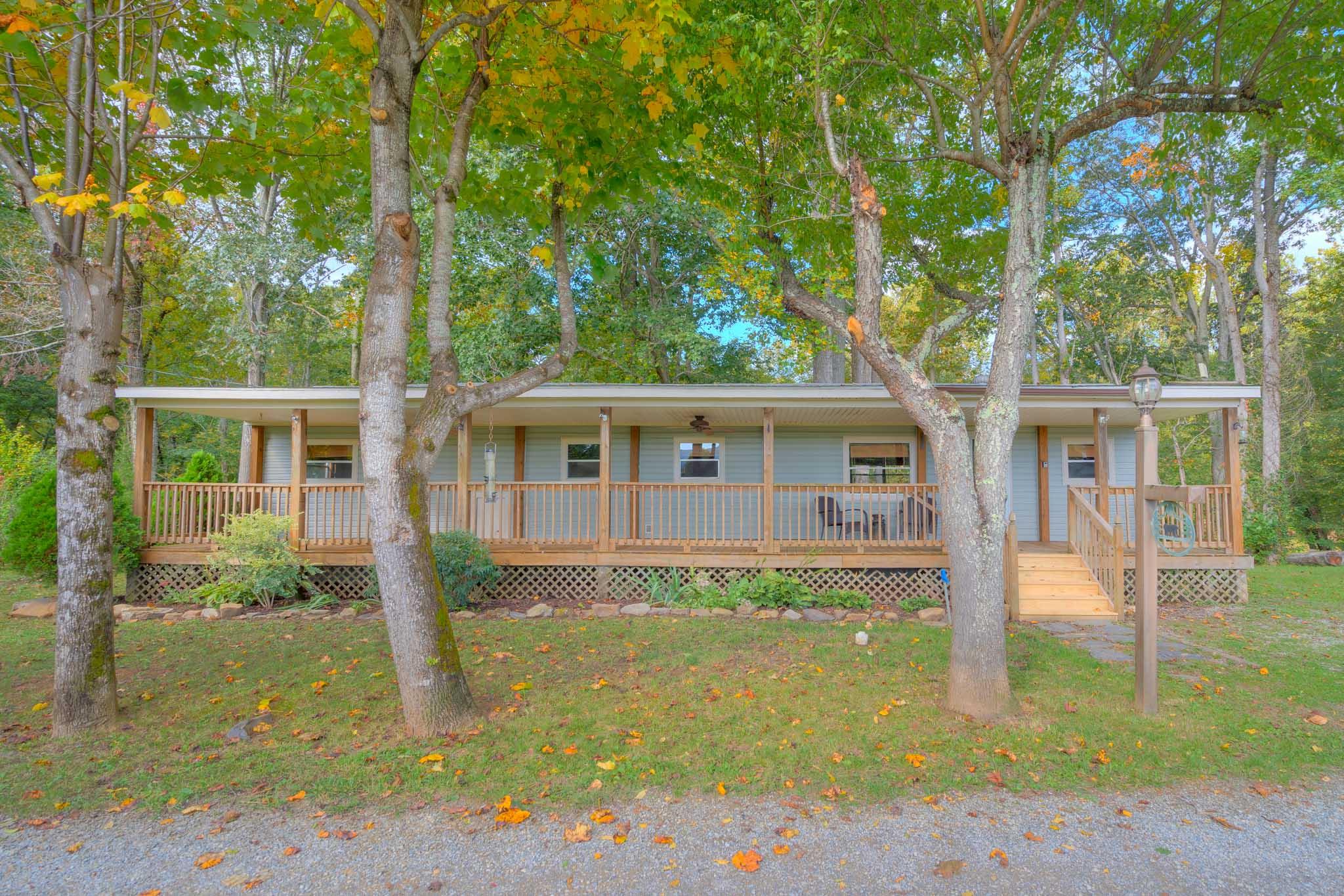 175 Prices Cabin Road New Castle, VA 24127 - Photo 2 of 31 175_PricesCabinRd_Web-2