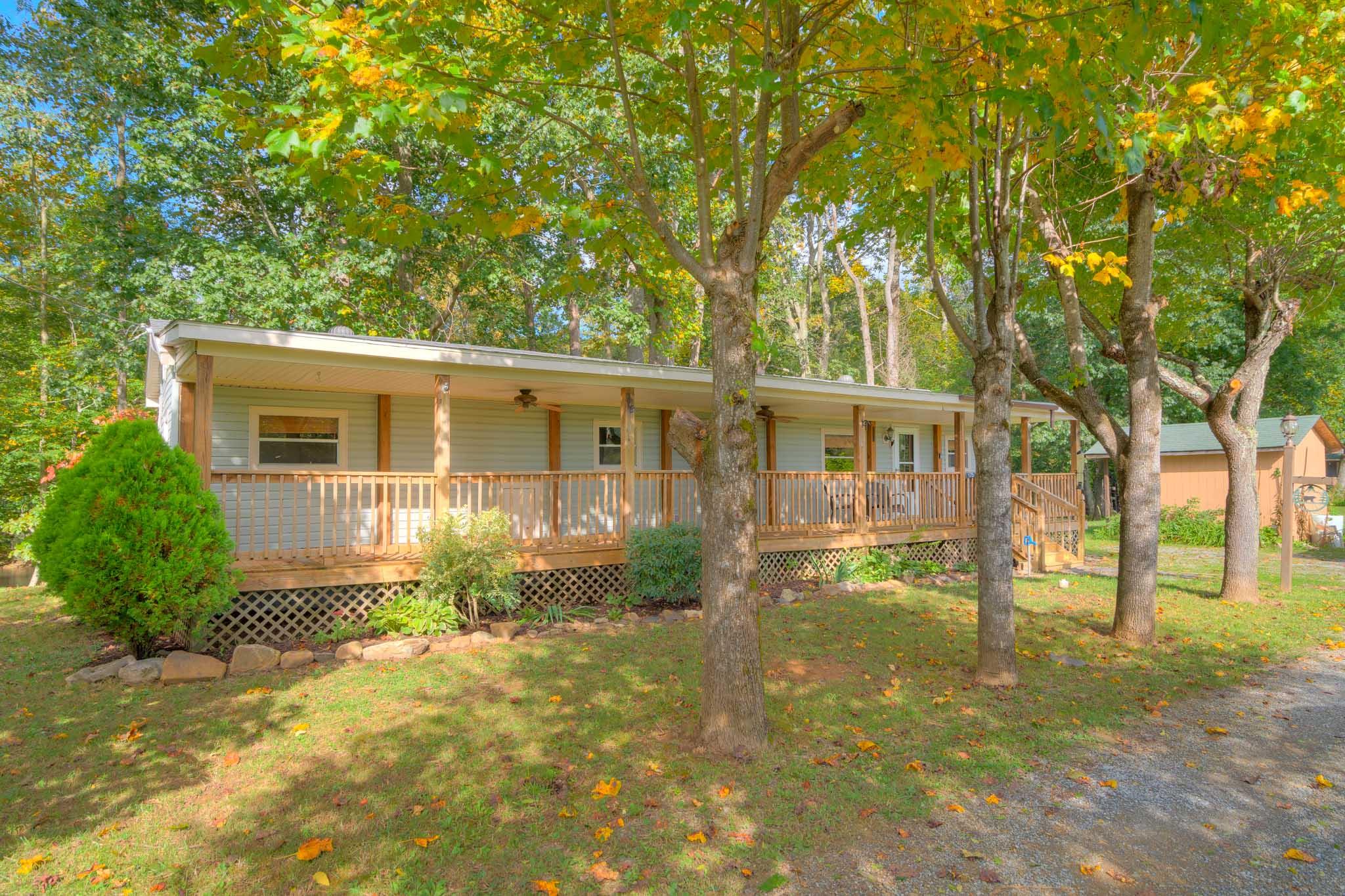 175 Prices Cabin Road New Castle, VA 24127 - Photo 3 of 31 175_PricesCabinRd_Web-3