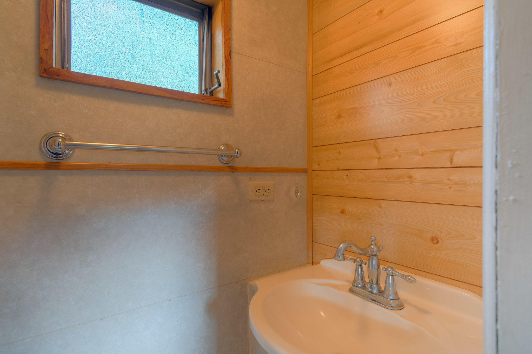 175 Prices Cabin Road New Castle, VA 24127 - Photo 21 of 31 175_PricesCabinRd_Web-21