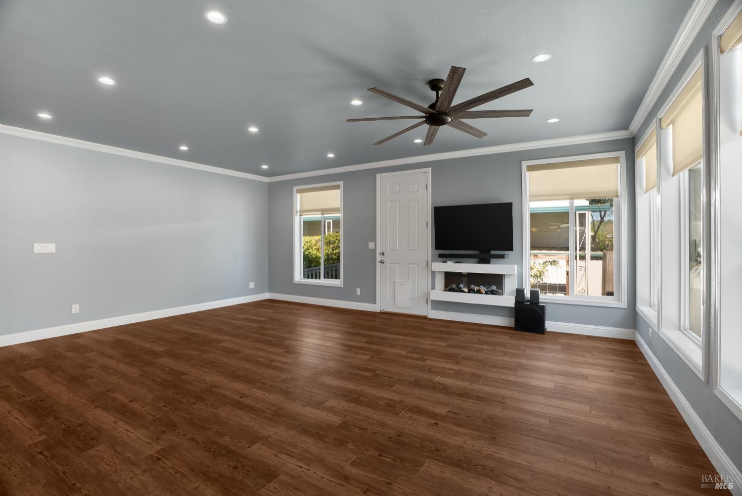 106 Shamrock Circle Santa Rosa, CA 95403 - Photo 18 of 53