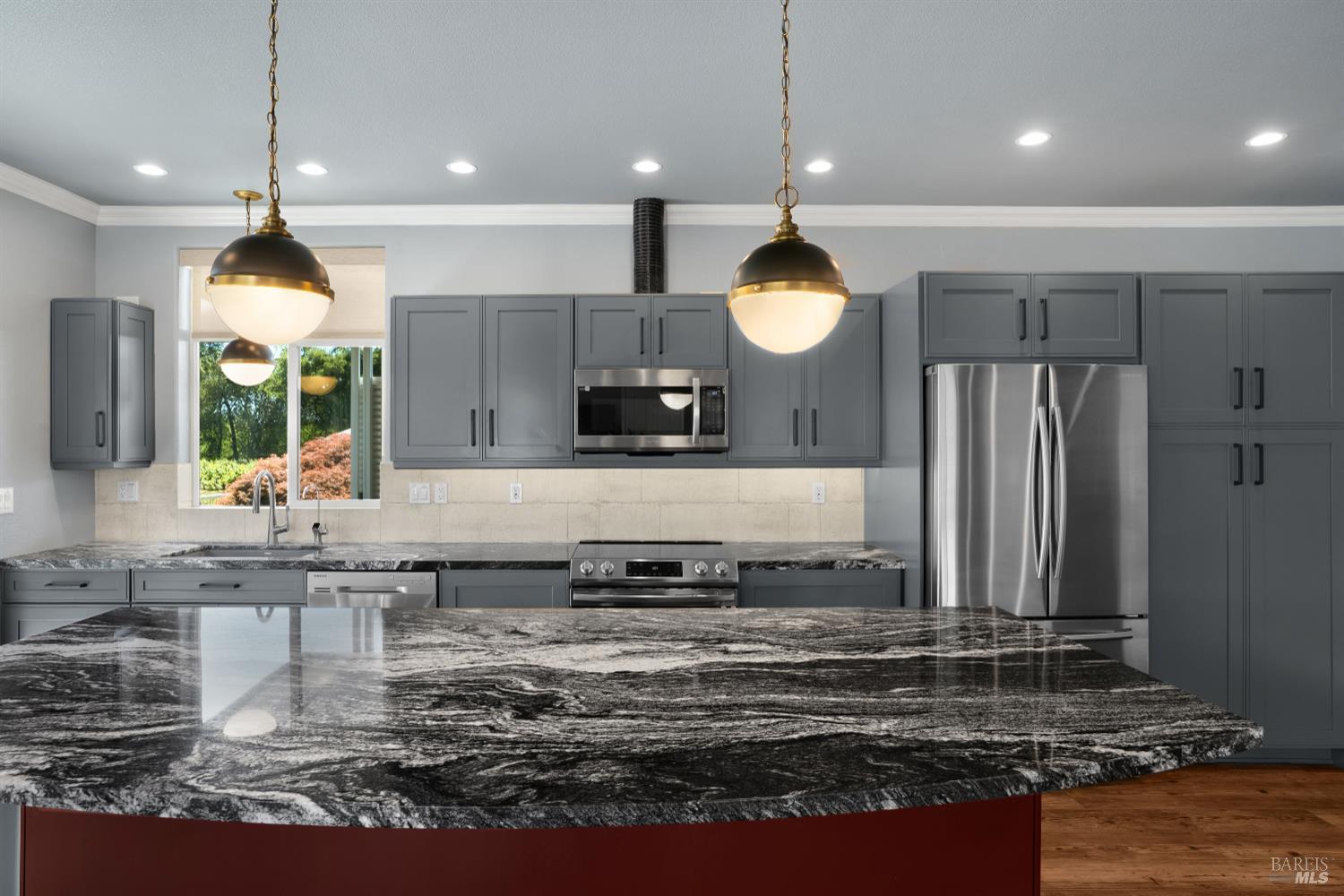 106 Shamrock Circle Santa Rosa, CA 95403 - Photo 5 of 53