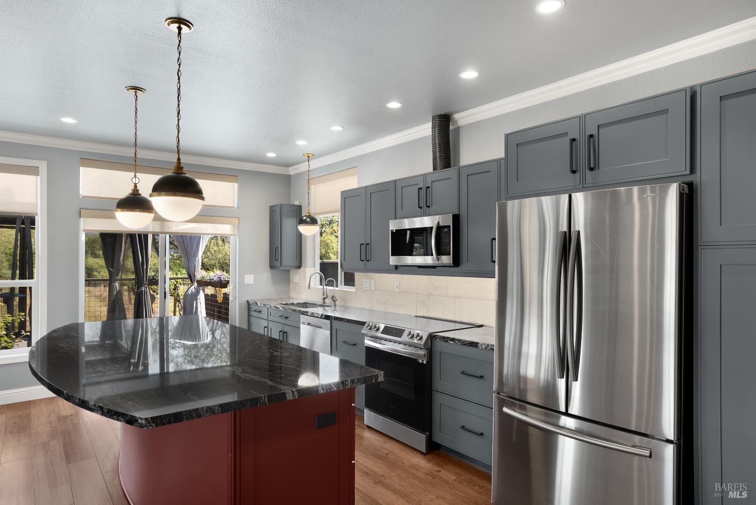 106 Shamrock Circle Santa Rosa, CA 95403 - Photo 9 of 53