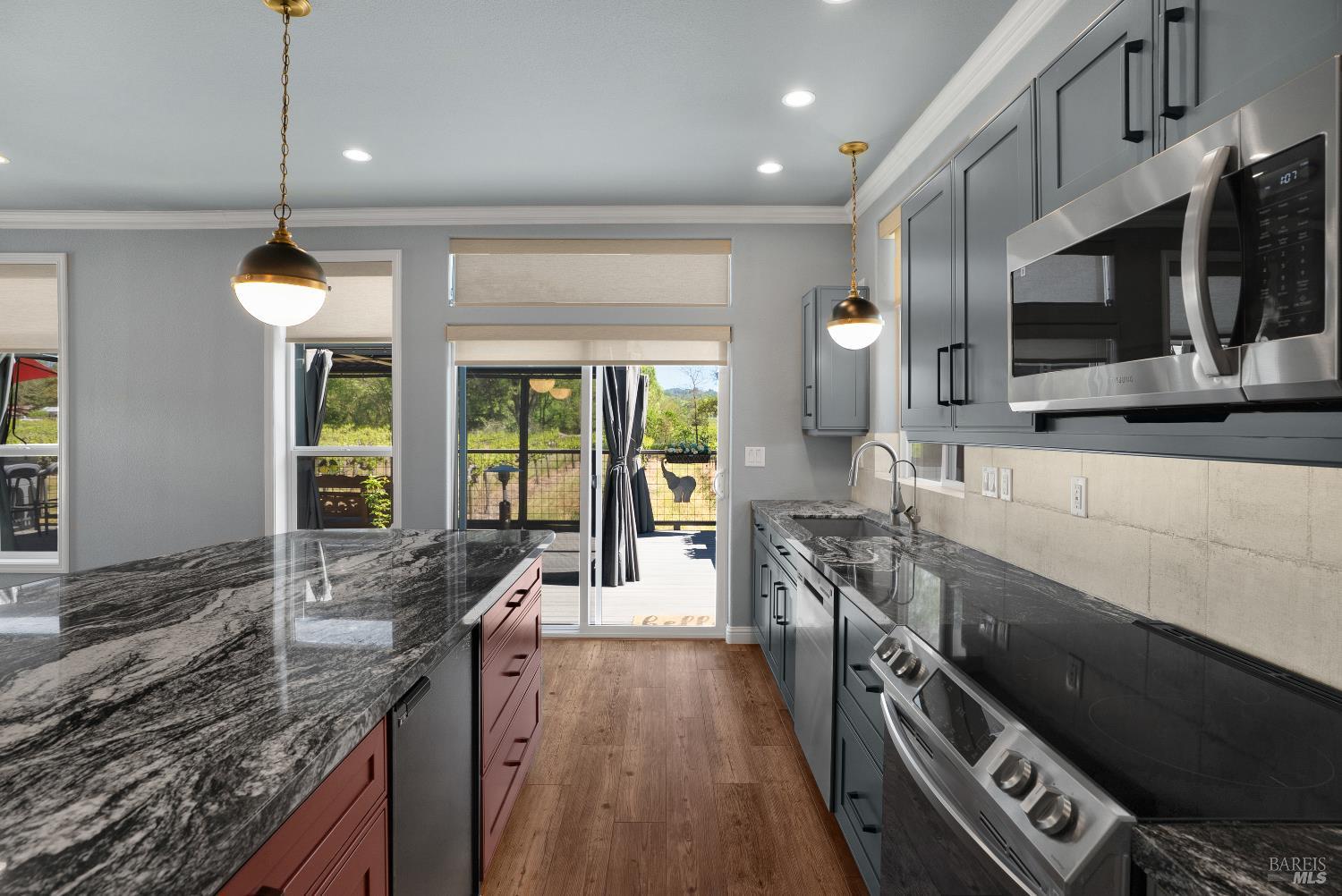 106 Shamrock Circle Santa Rosa, CA 95403 - Photo 10 of 53