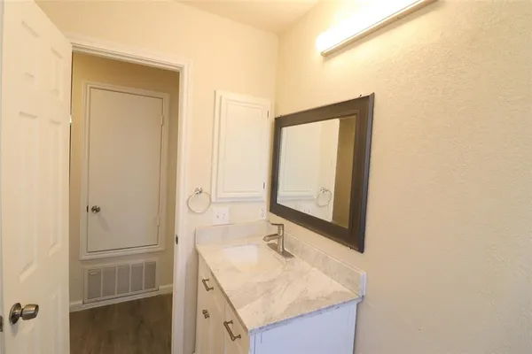 $2,150 | 7514 Beverly Drive, Rowlett, TX 75089