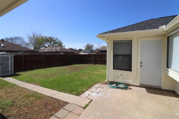 $2,150 | 7514 Beverly Drive, Rowlett, TX 75089