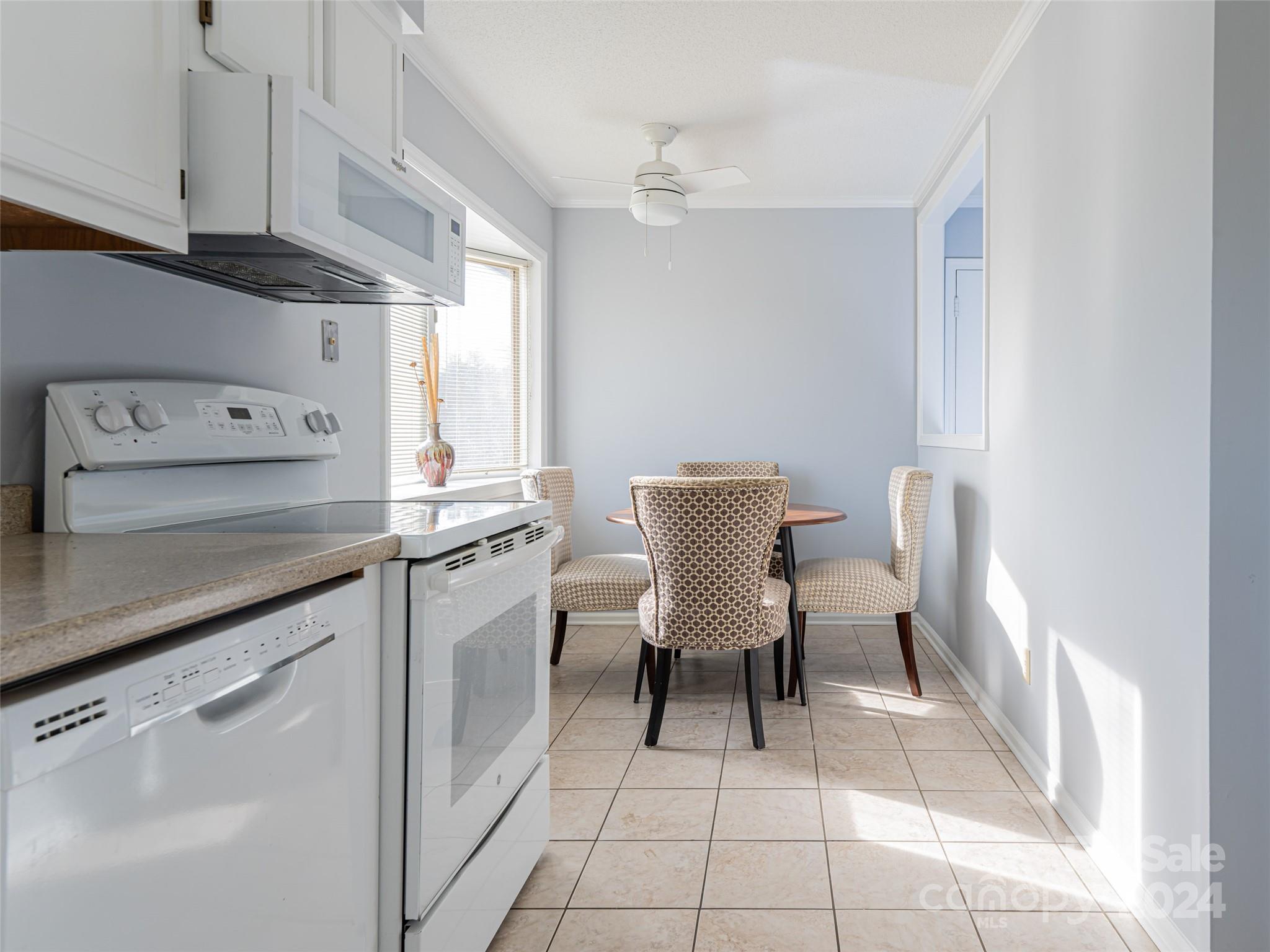 201 Racquet Club Road, Unit 14 Asheville, NC 28803 - Photo 13 of 25 Gallery Image 13