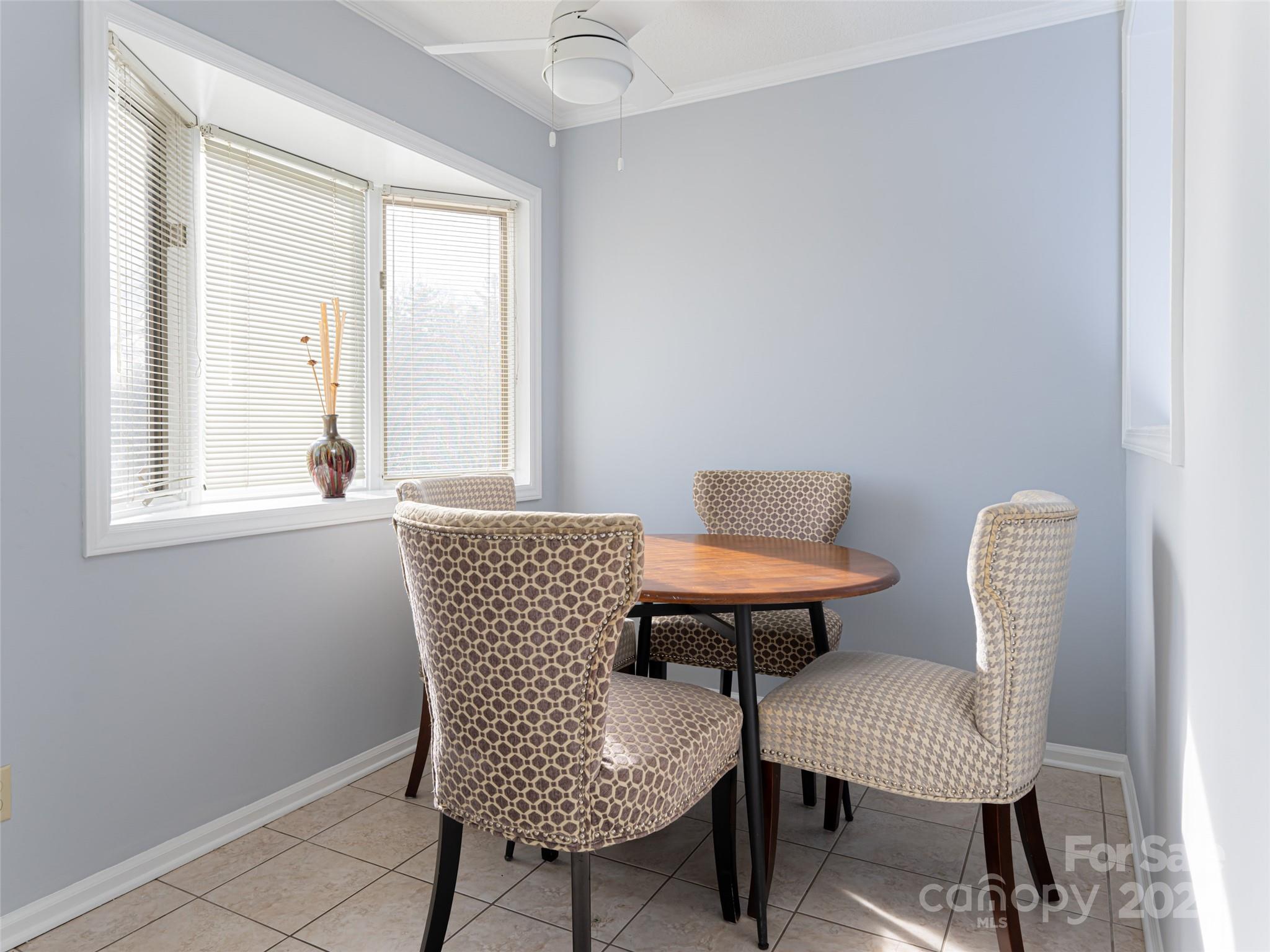201 Racquet Club Road, Unit 14 Asheville, NC 28803 - Photo 14 of 25 Gallery Image 14