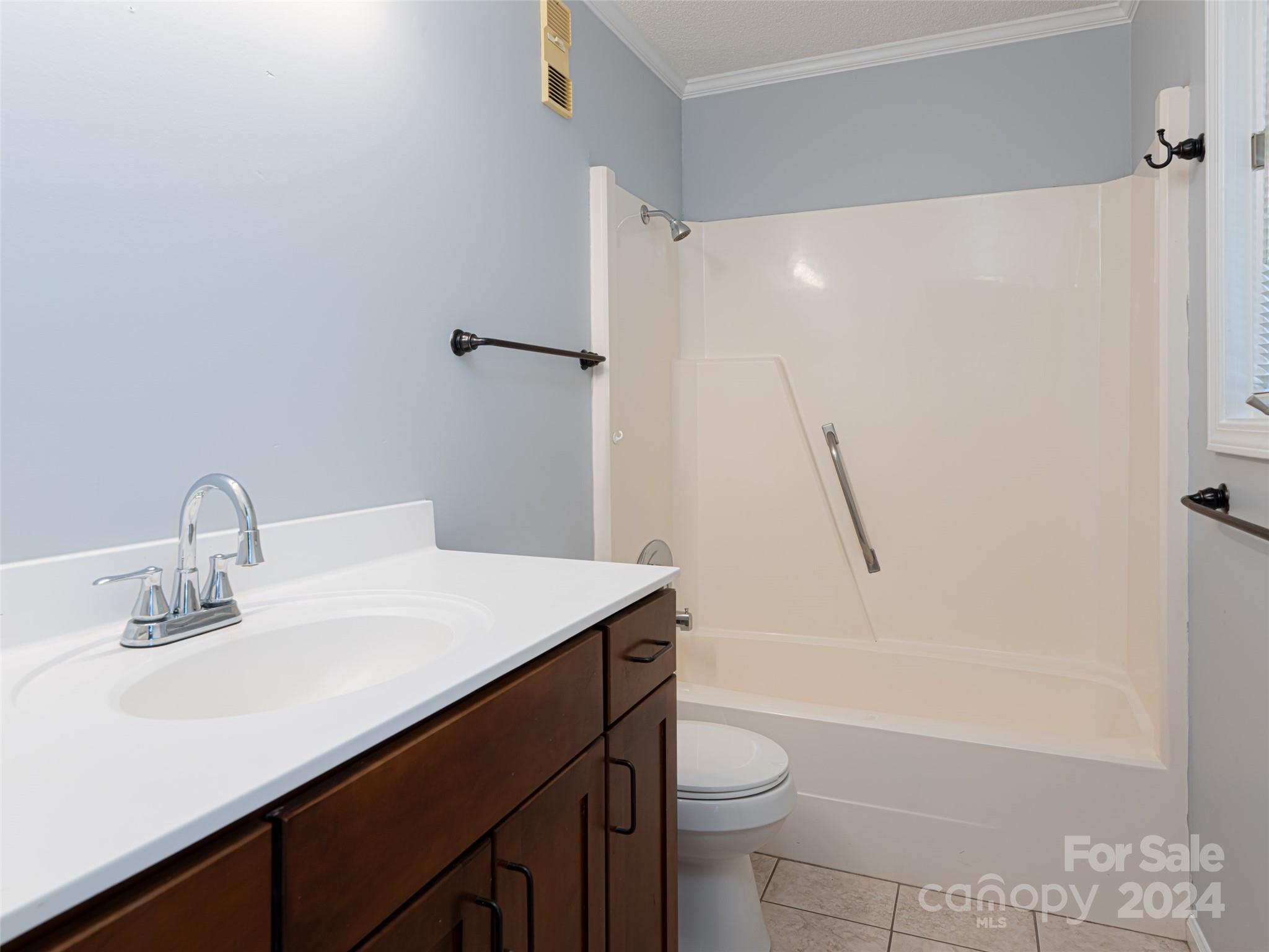 201 Racquet Club Road, Unit 14 Asheville, NC 28803 - Photo 17 of 25 Gallery Image 17