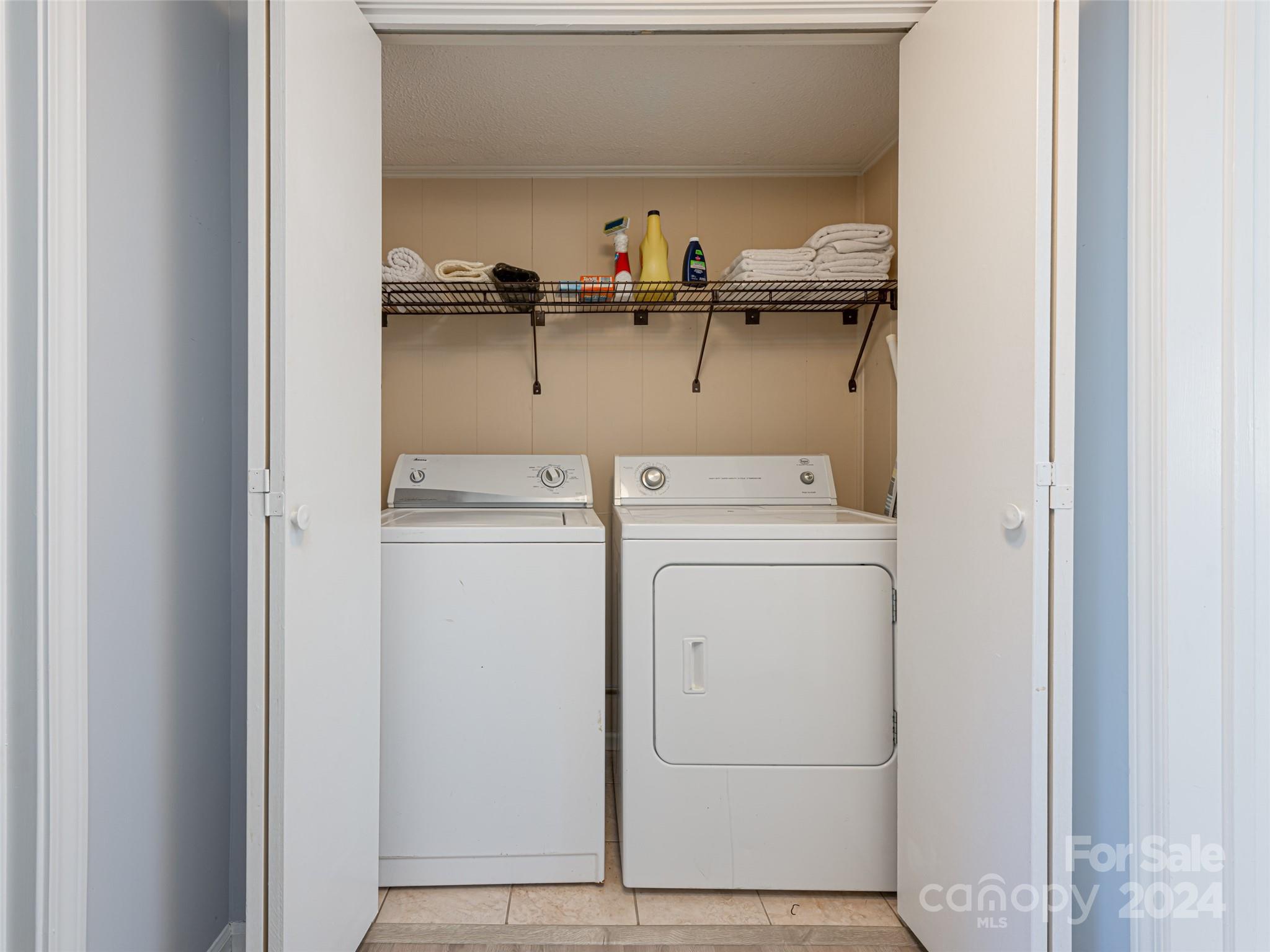201 Racquet Club Road, Unit 14 Asheville, NC 28803 - Photo 20 of 25 Gallery Image 20