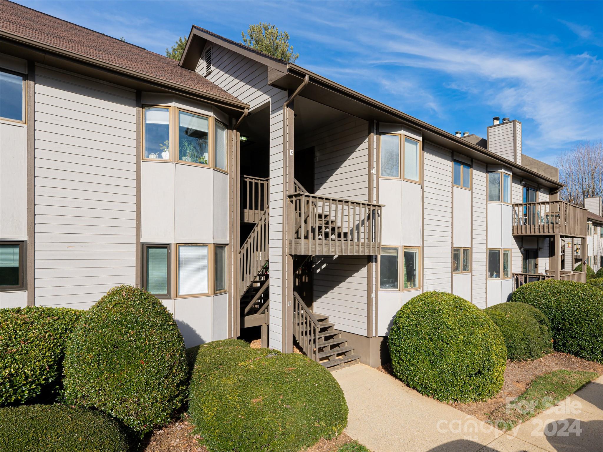 201 Racquet Club Road, Unit 14 Asheville, NC 28803 - Photo 2 of 25 Gallery Image 2