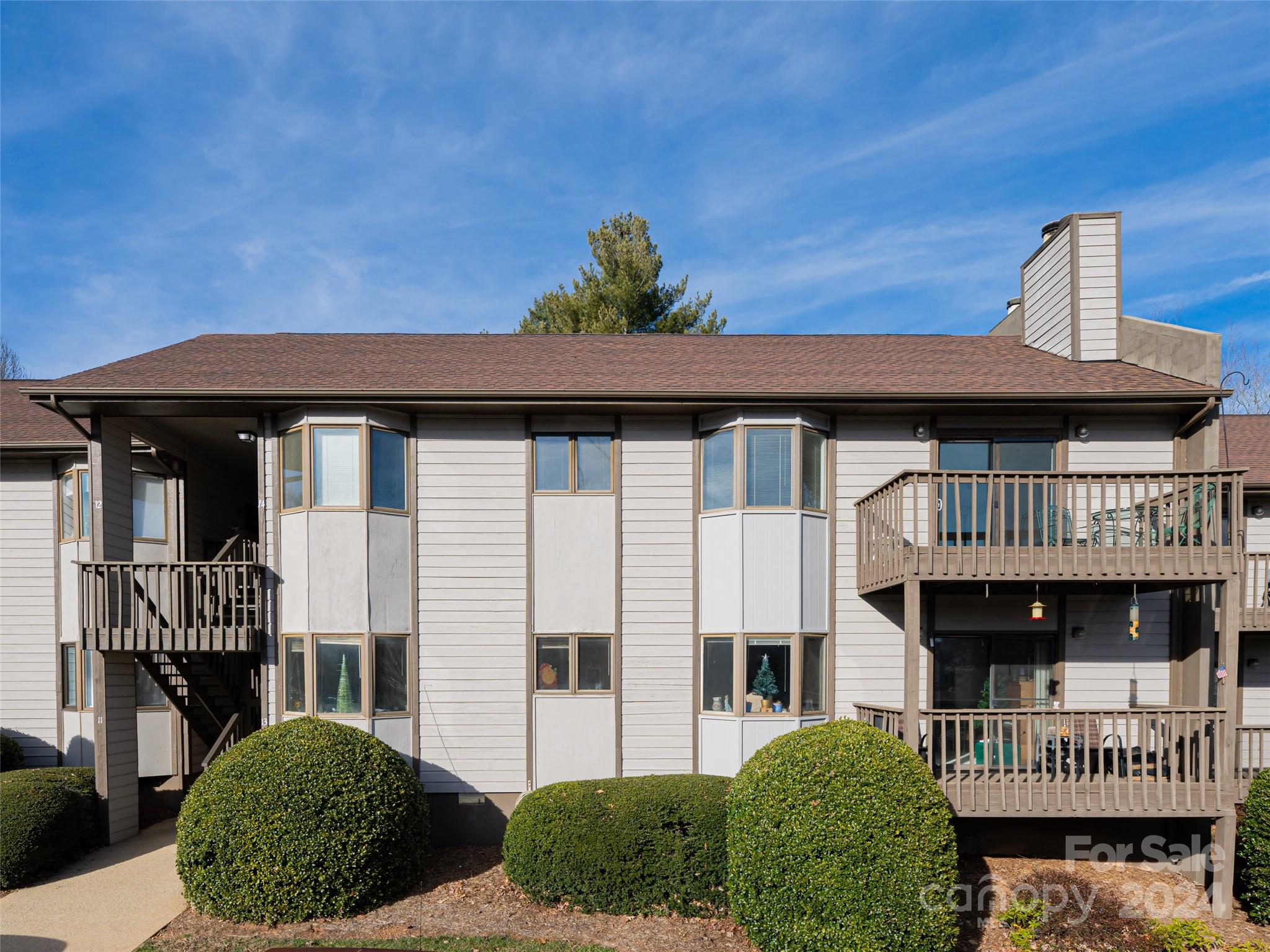 201 Racquet Club Road, Unit 14 Asheville, NC 28803 - Photo 3 of 25 Gallery Image 3