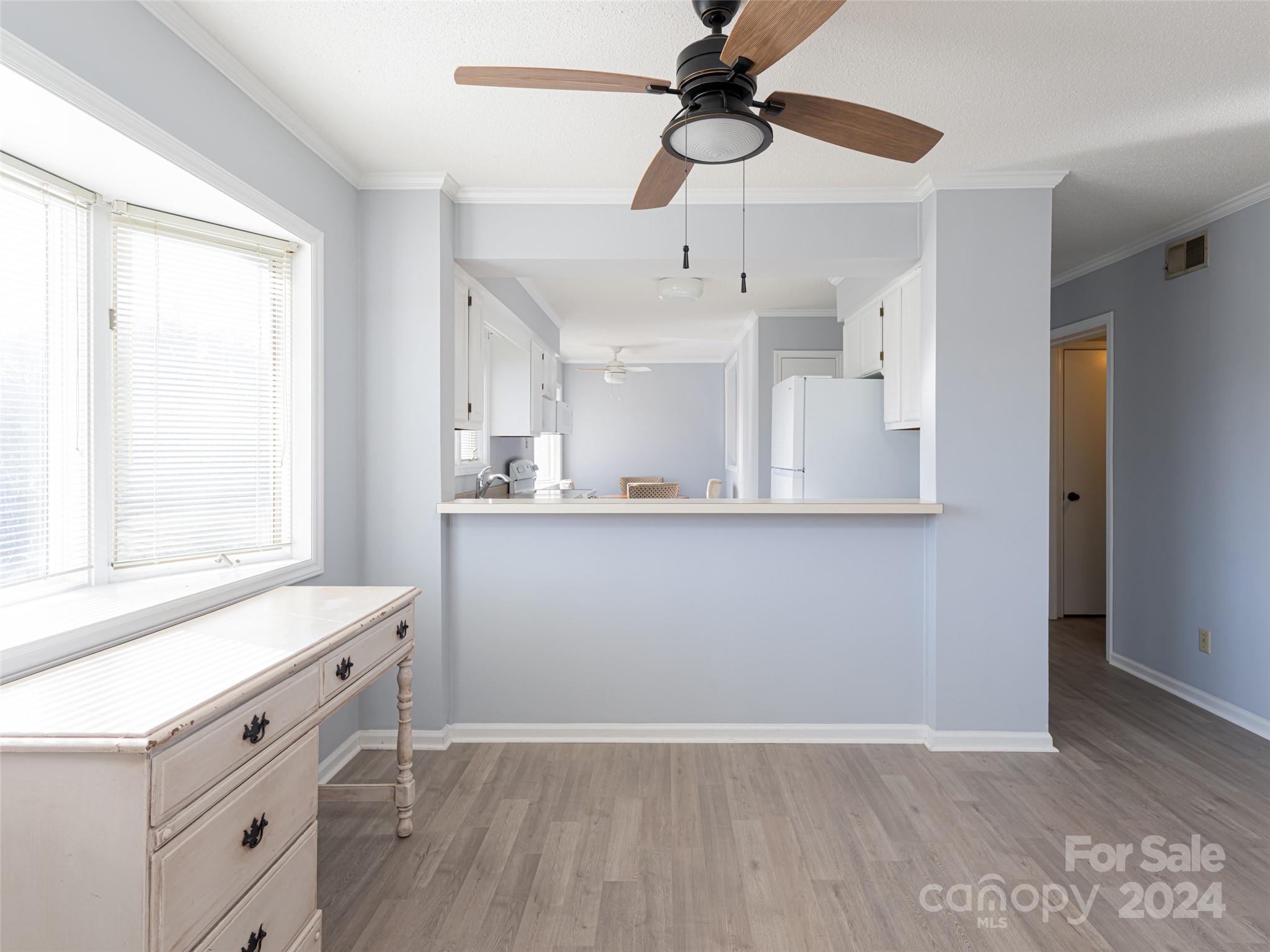 201 Racquet Club Road, Unit 14 Asheville, NC 28803 - Photo 10 of 25 Gallery Image 10