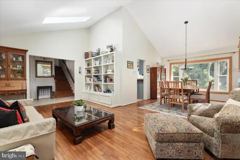 $839,000 | 6765 Blanche Drive, Lorton, VA 22079