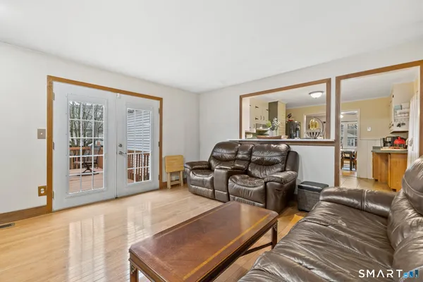 $345,000 | 37 Homesdale Avenue, Southington, CT 06489