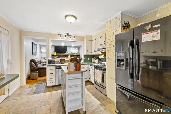$345,000 | 37 Homesdale Avenue, Southington, CT 06489
