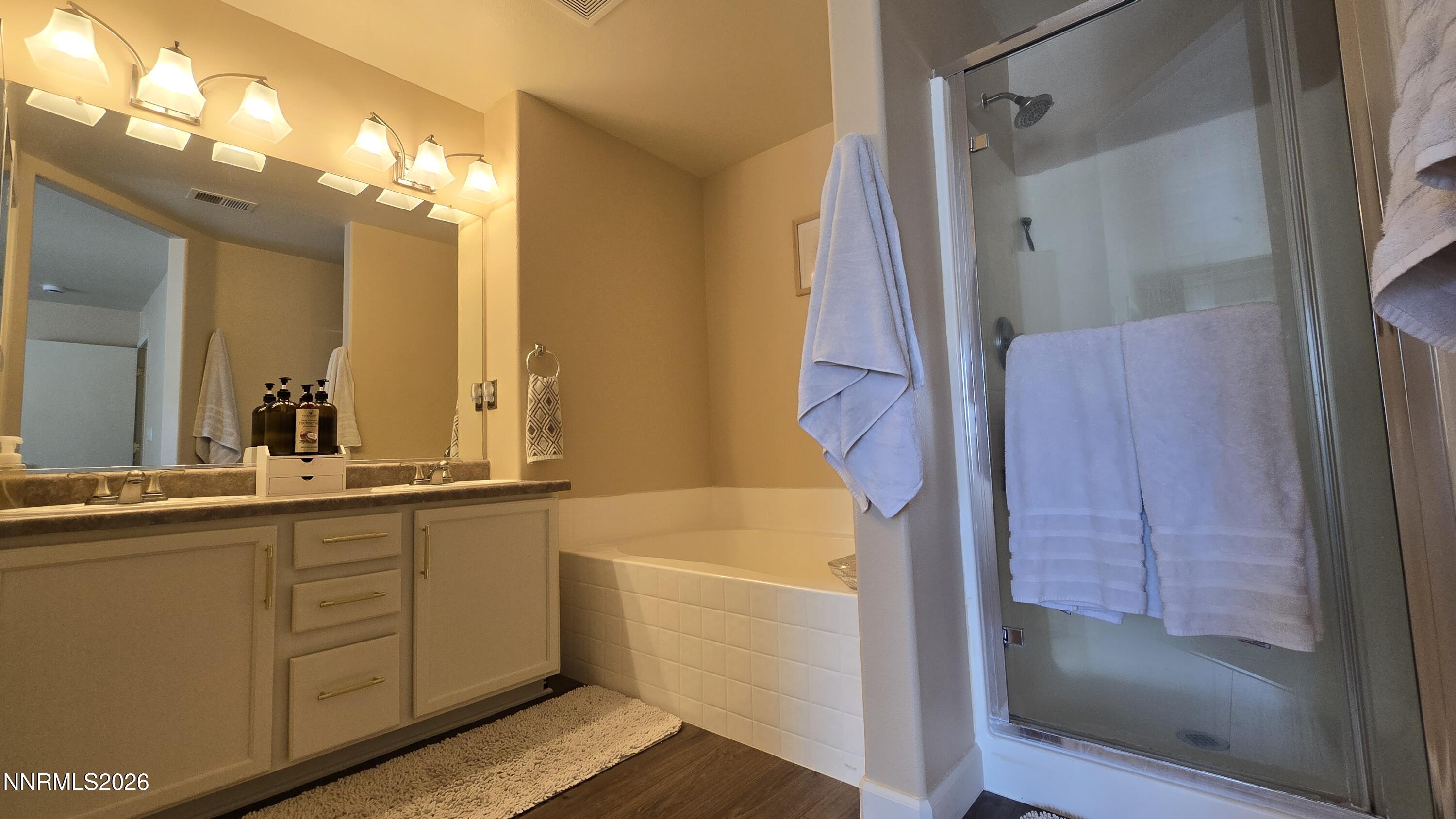 7935 Key Largo Drive Reno, NV 89506 - Photo 15 of 36 20260413_154512