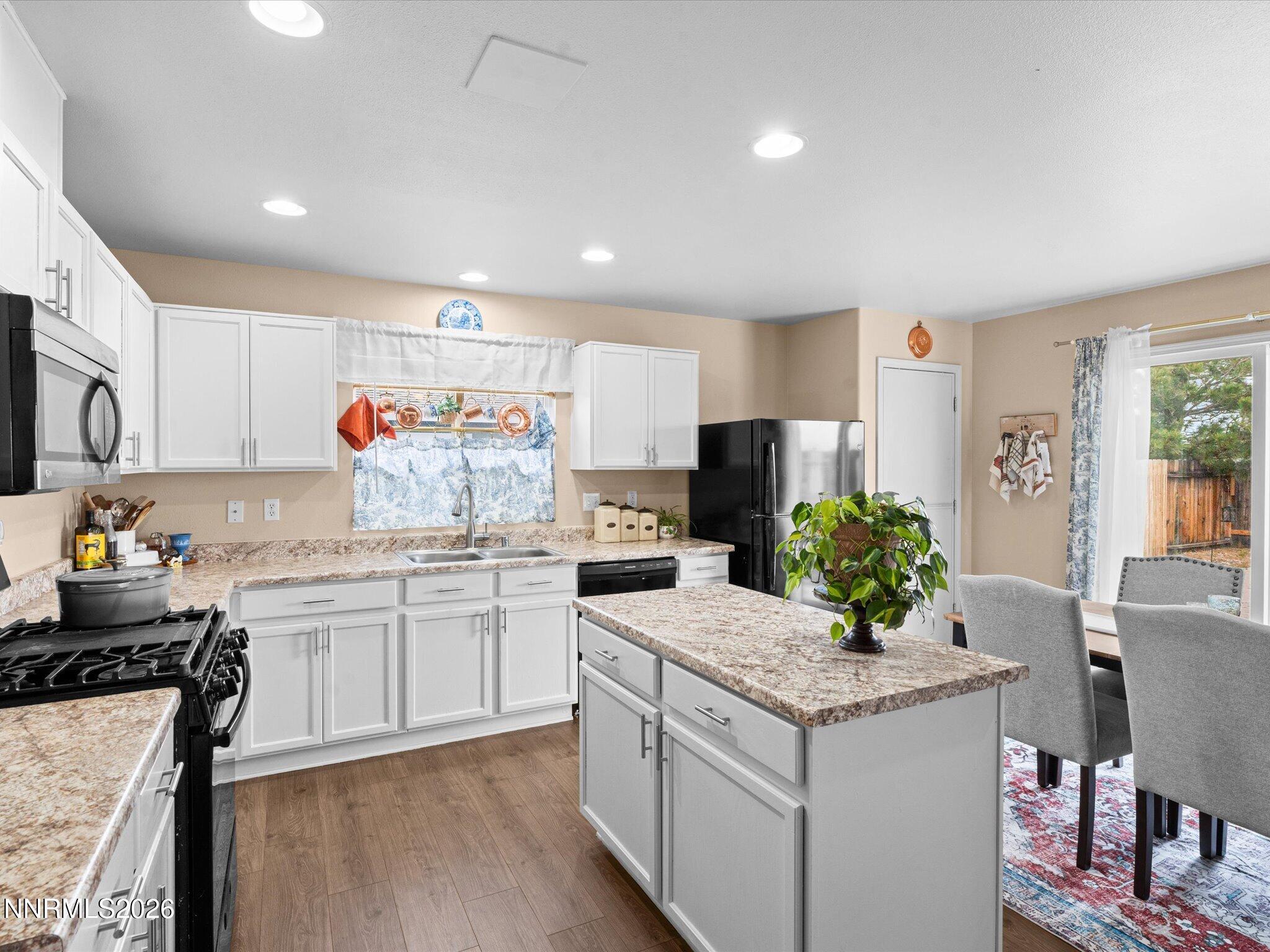 7935 Key Largo Drive Reno, NV 89506 - Photo 23 of 47 12-7935 Key Largo Dr -111