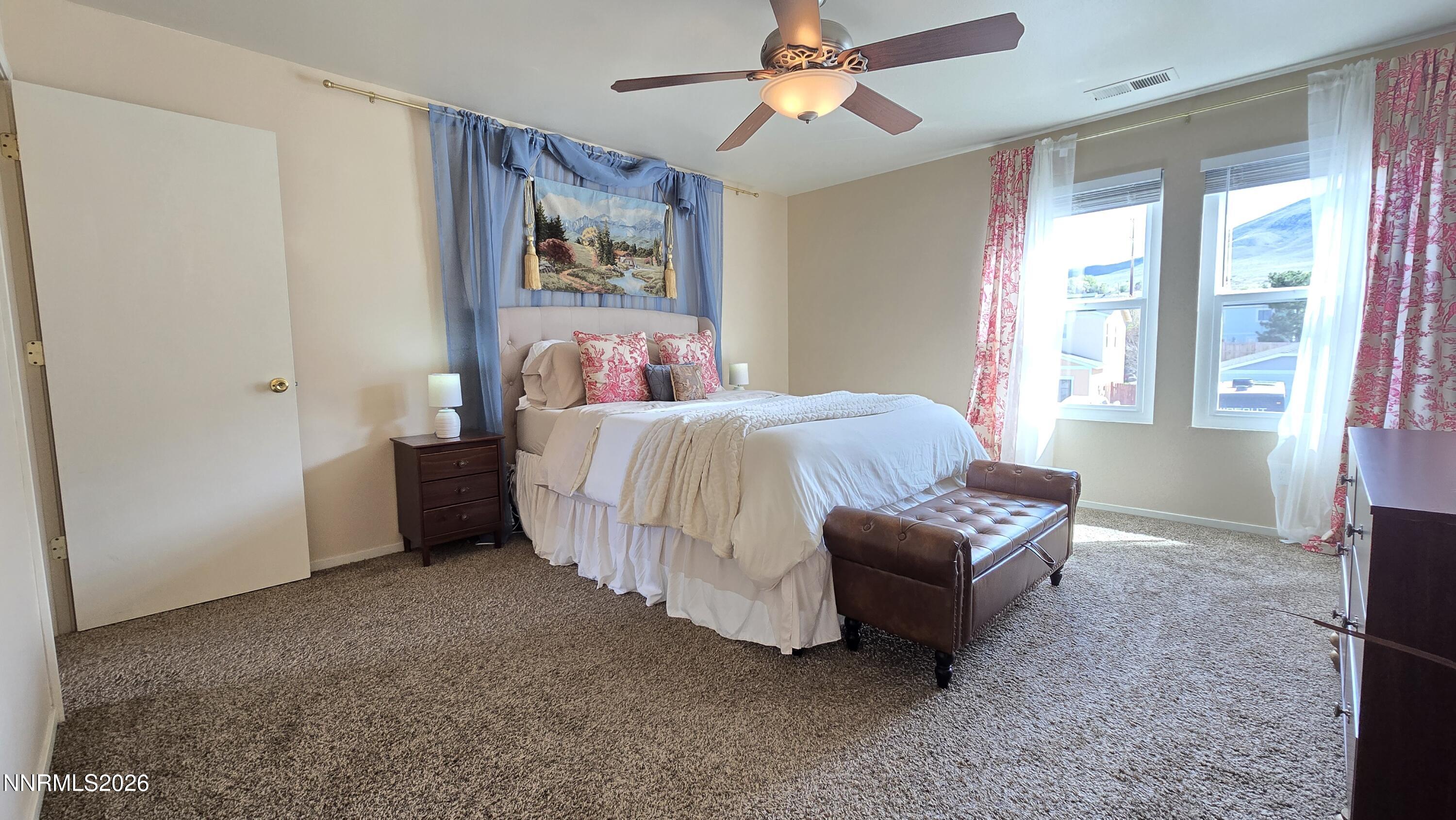 7935 Key Largo Drive Reno, NV 89506 - Photo 6 of 36 20260413_154605