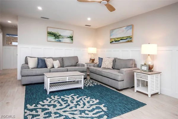 $859,000 | 827 East Gulf Drive, Unit D3, Sanibel, FL 33957