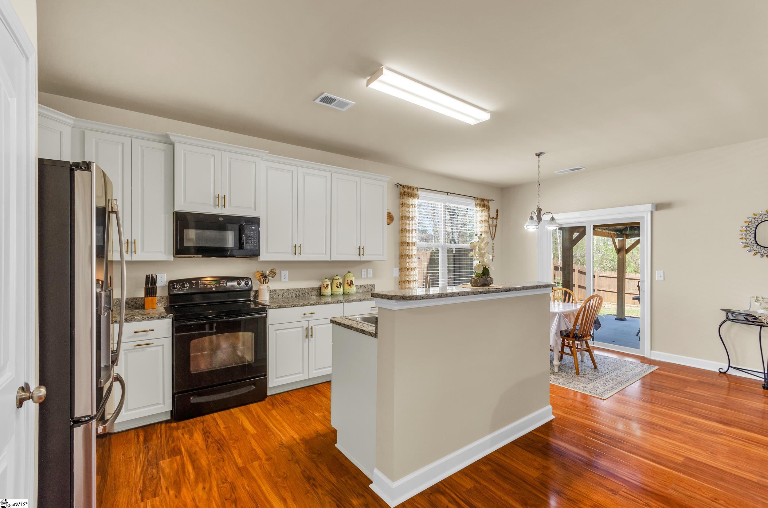 315 Hunslet Way Simpsonville, SC 29680 - Photo 11 of 50