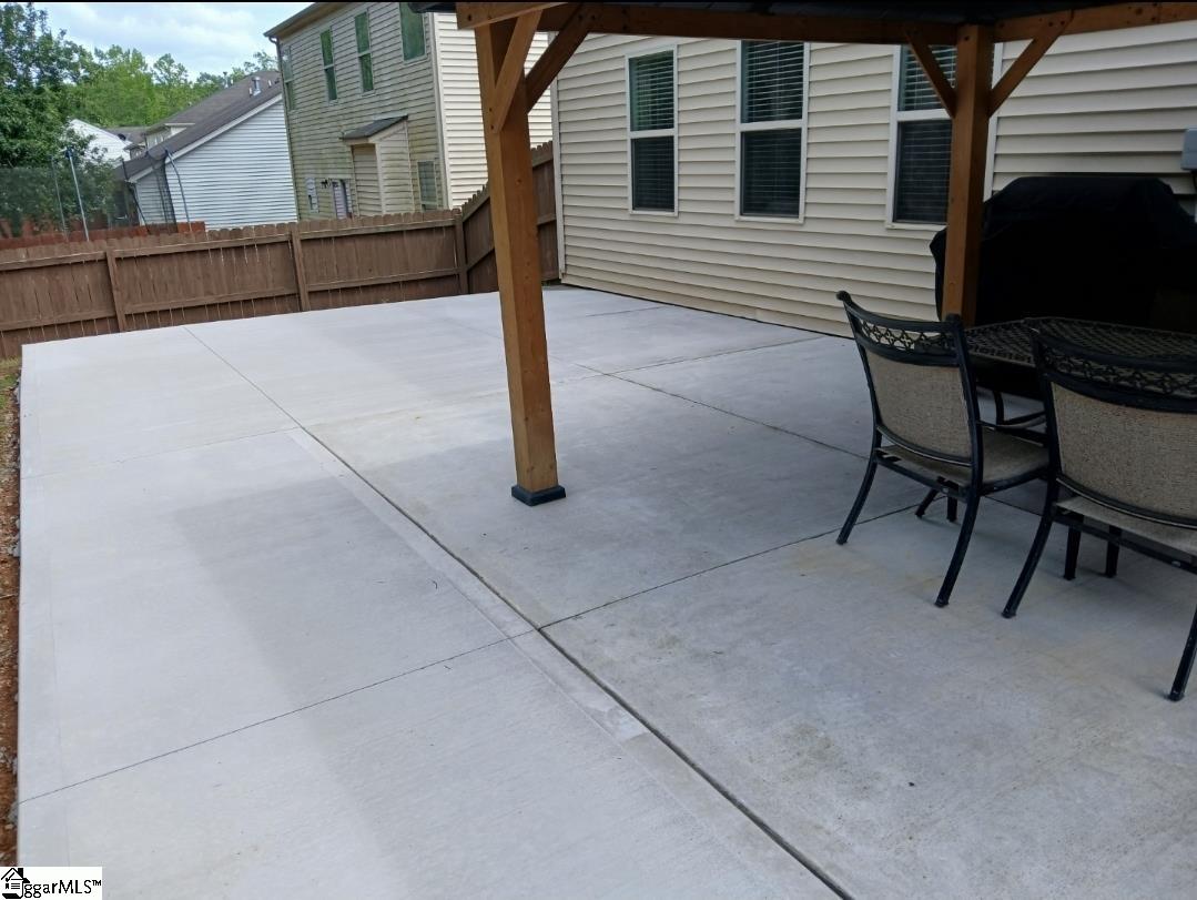 315 Hunslet Way Simpsonville, SC 29680 - Photo 34 of 50