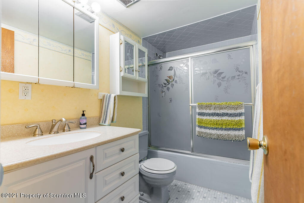 918 Goose Pond Road Lake Ariel, PA 18436 - Photo 19 of 29 Gallery Image 19