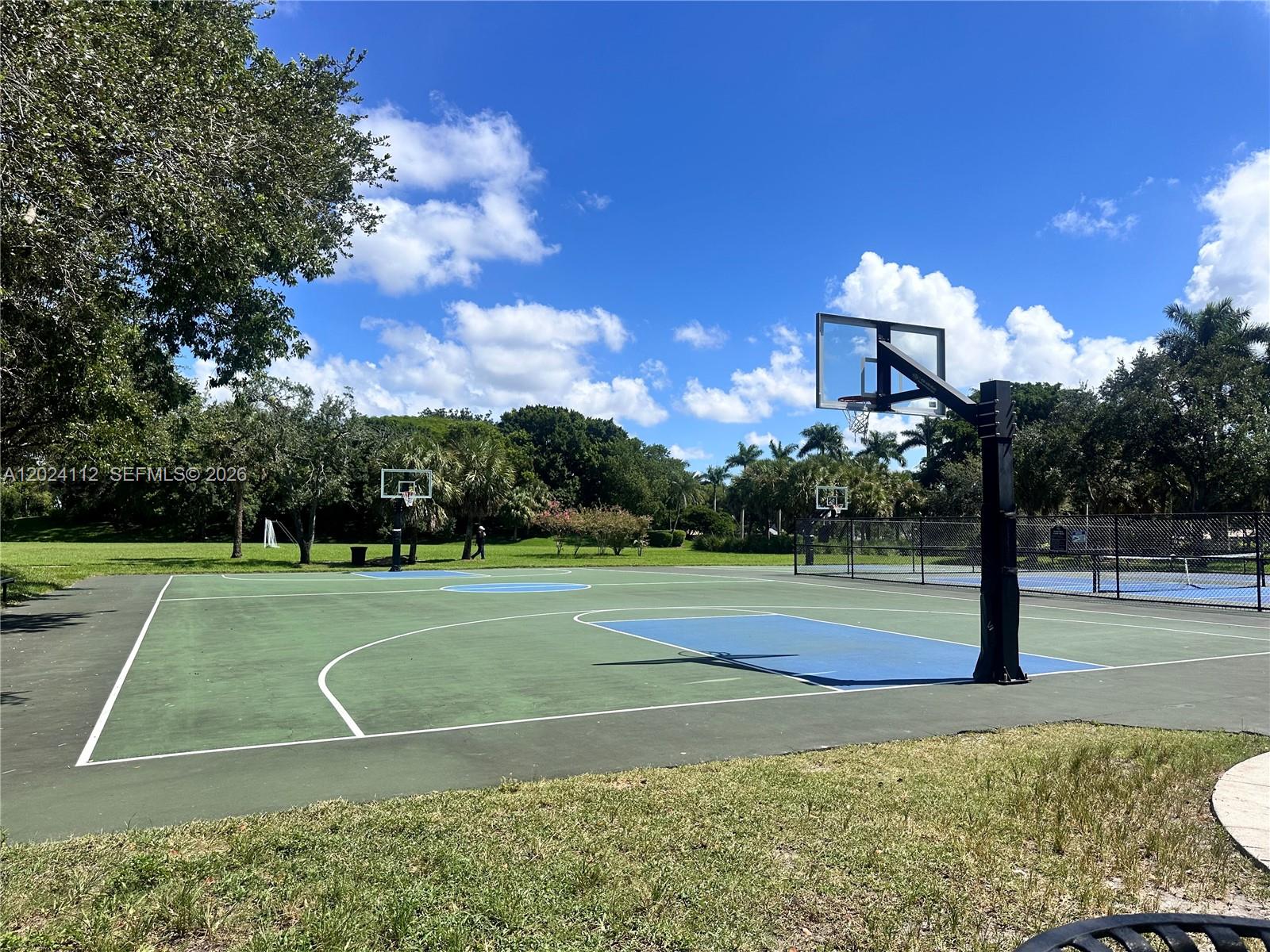 4366 Mahogany Ridge Drive Weston, FL 33331 - Photo 39 of 41 a view of a basketball court