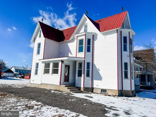 $239,000 | 126 South Orange Street, Beavertown, PA 17813
