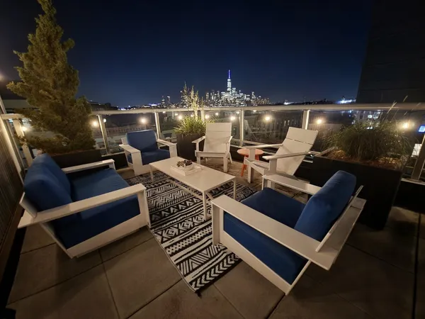 $1,700,000 | 80 Bloomfield Street, Unit 6A, Hoboken, NJ 07030