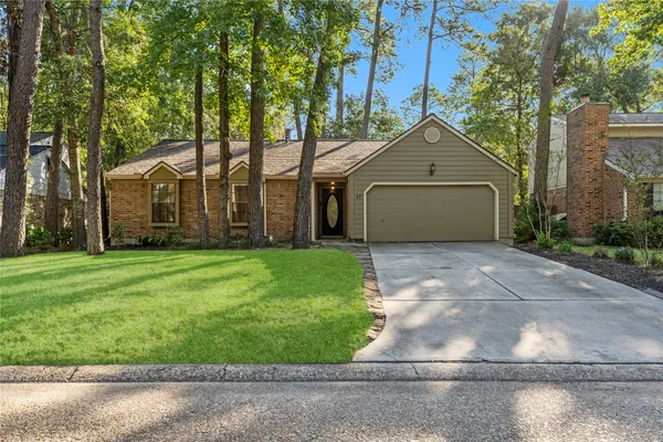 $3,800 | 17 South Greenbud Court, The Woodlands, TX 77380
