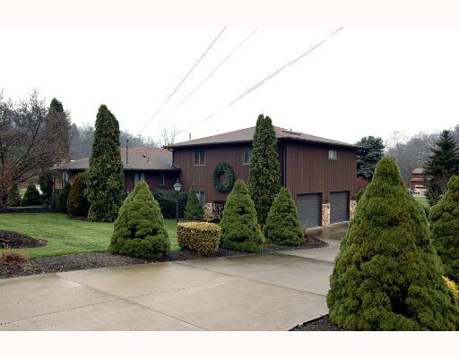 553 Georgetown Road Canonsburg, PA 15317 - Photo 2 of 8 Exterior Front.