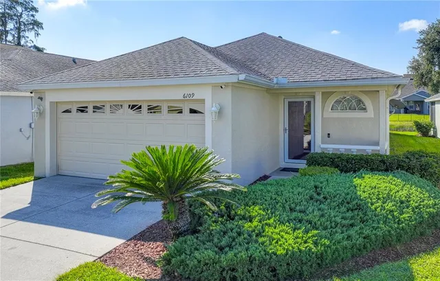 $359,000 | 6109 Gentle Ben Circle, Wesley Chapel, FL 33544