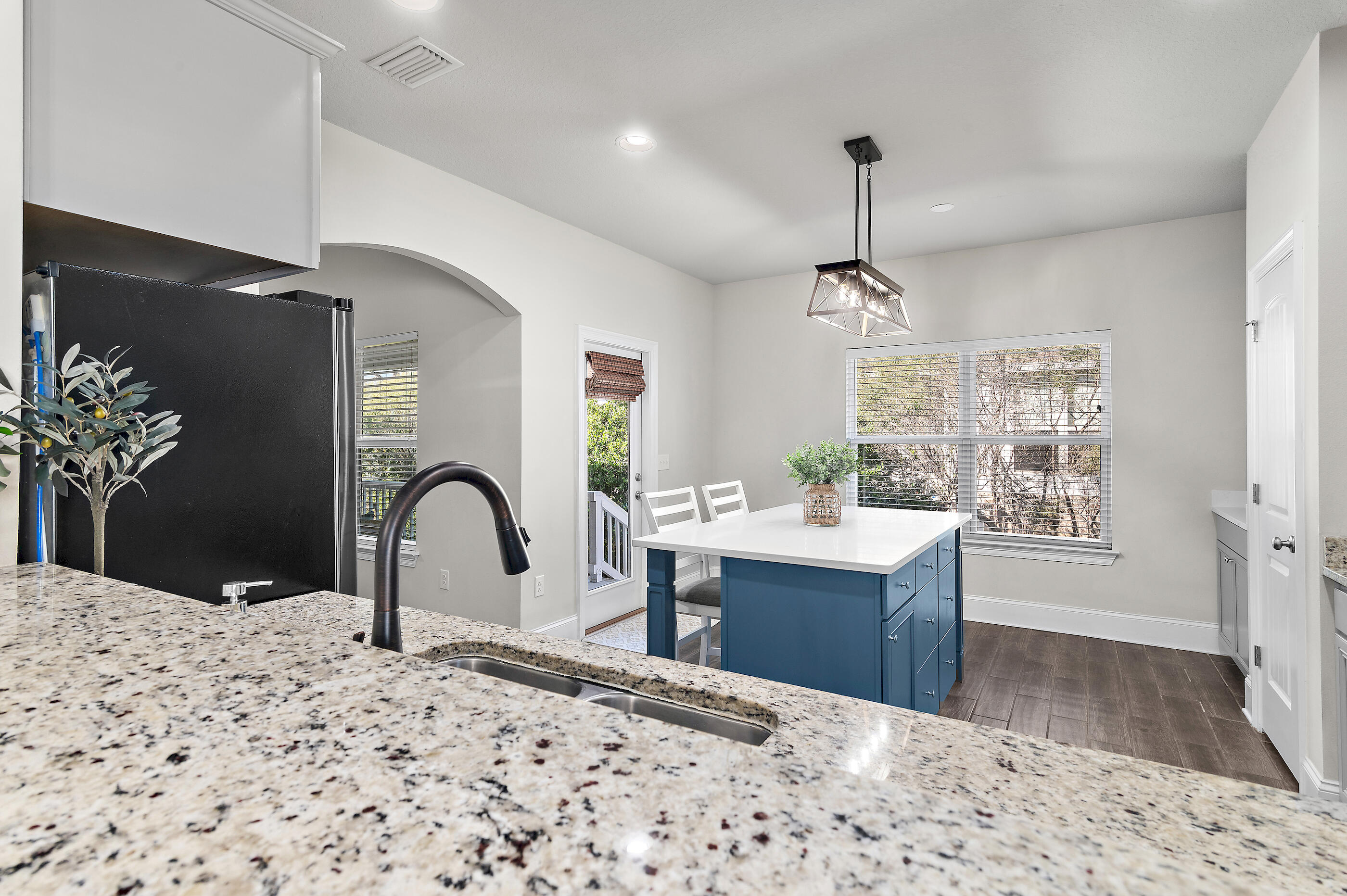 210 Tropical Breeze Drive Santa Rosa Beach, FL 32459 - Photo 13 of 31 Large Kitchen