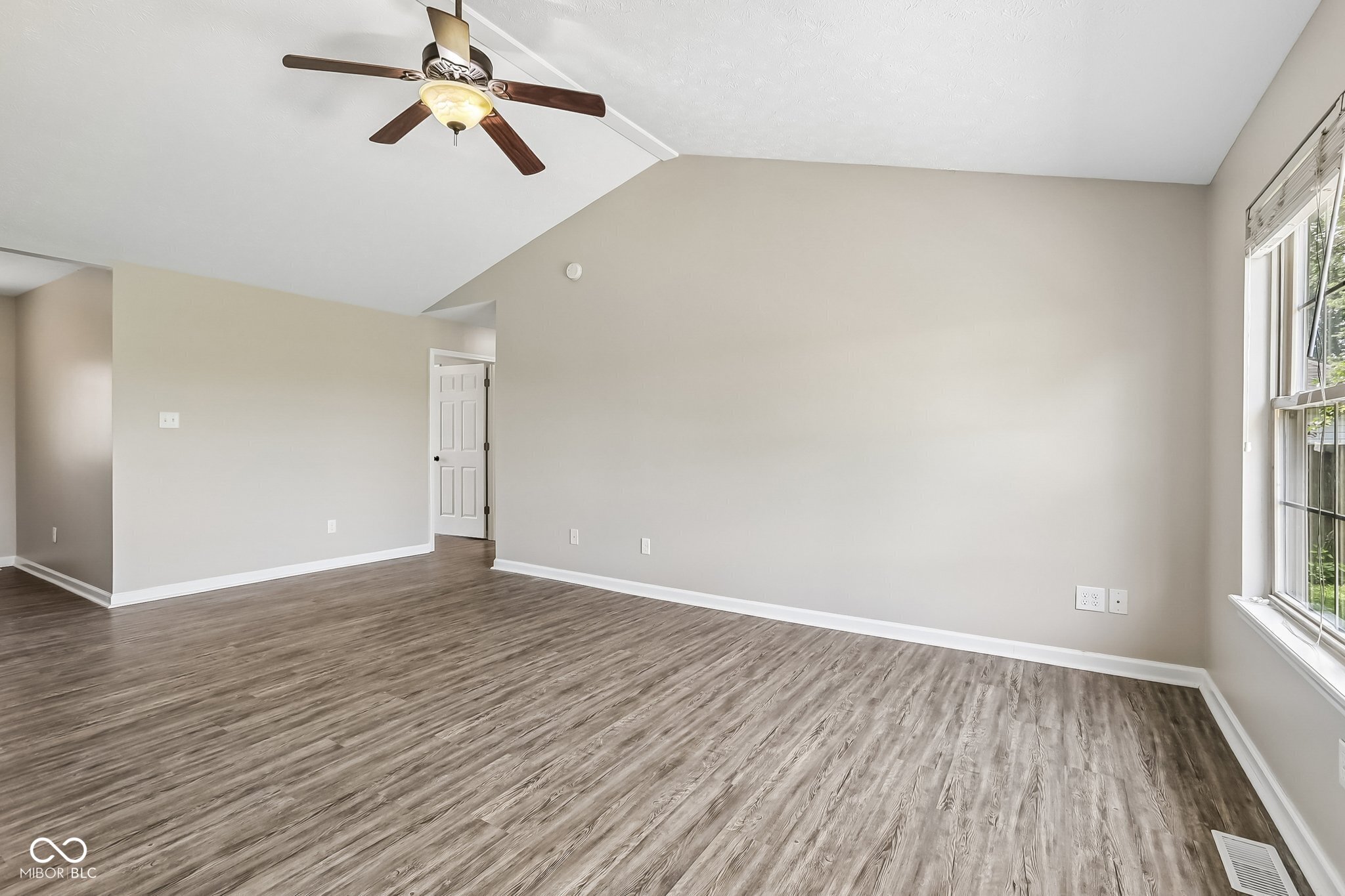 56 Clear Spring Road Trafalgar, IN 46181 - Photo 7 of 34