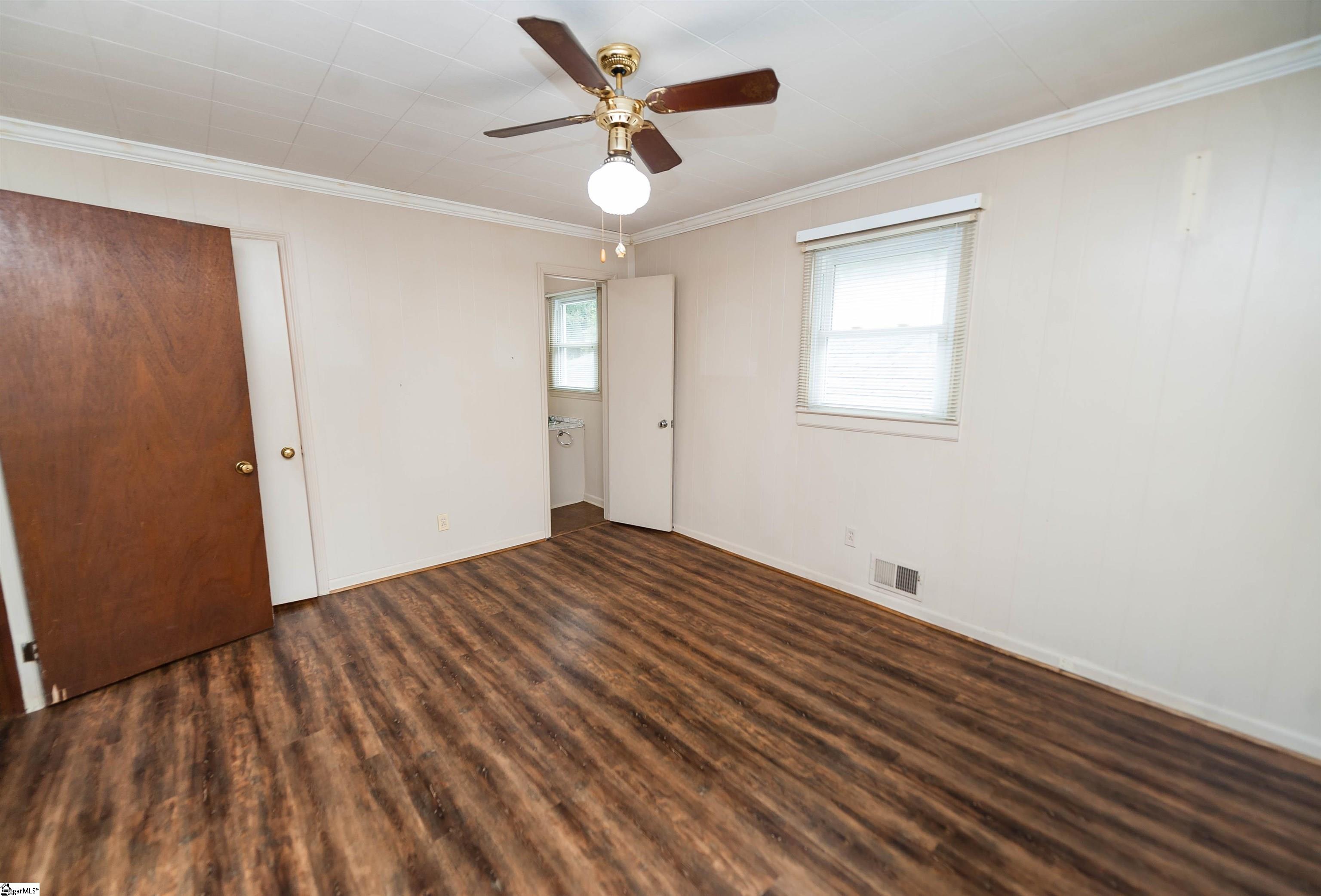 791 Lyman Road Inman, SC 29349 - Photo 3 of 35
