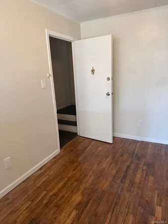 $3,811 | 1745 Seward Avenue, Unit 2 | Soundview