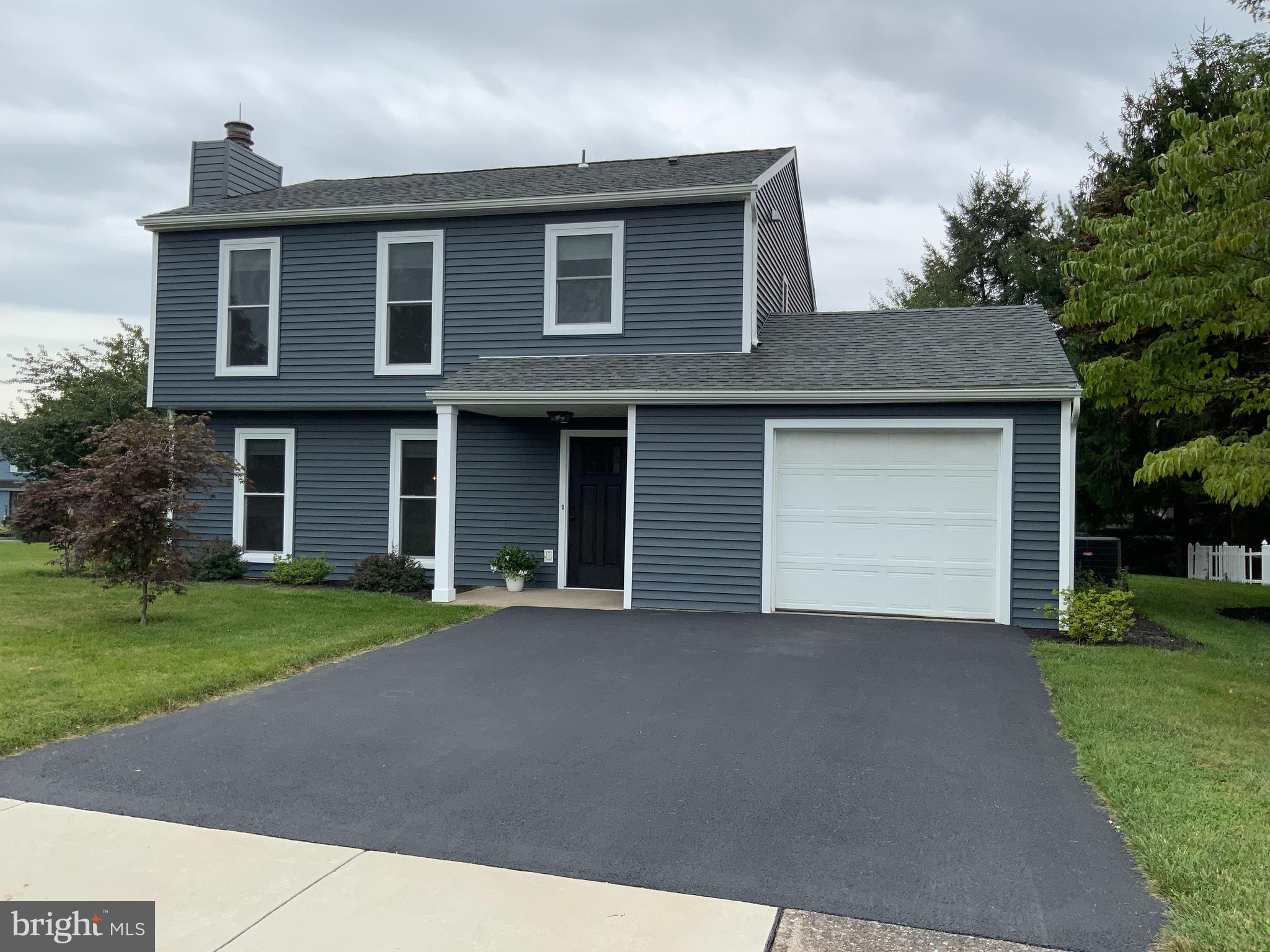 206 Lopax Road Harrisburg, PA 17112 - Photo 2 of 26 Gallery Image 2