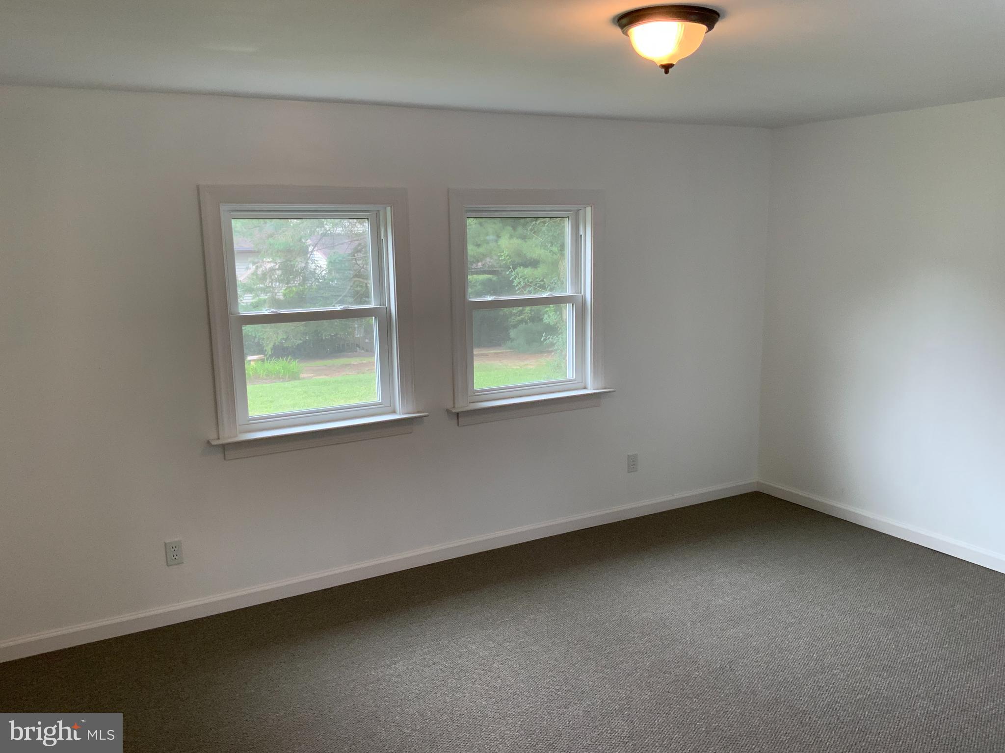 206 Lopax Road Harrisburg, PA 17112 - Photo 15 of 26 Family room