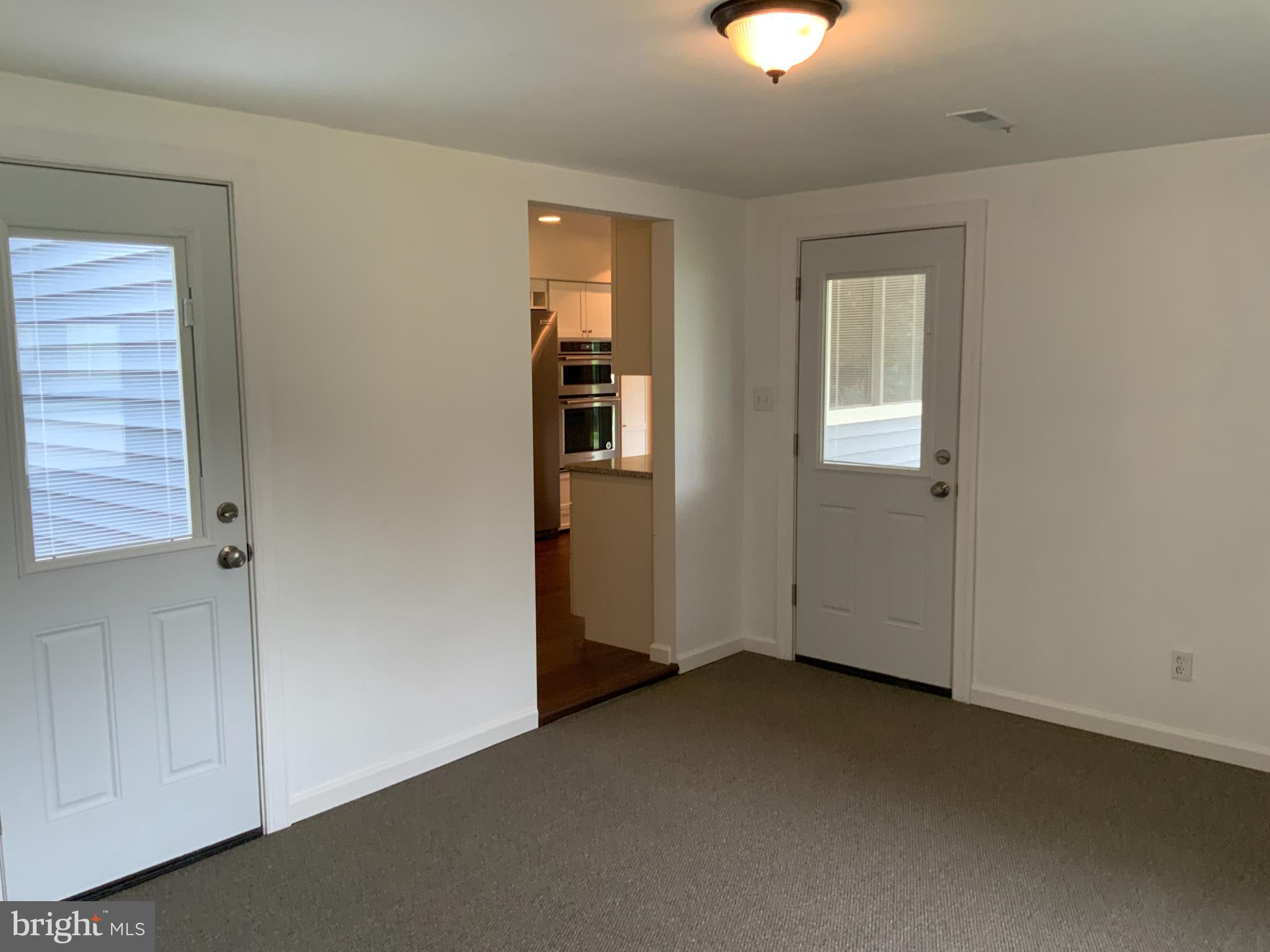 206 Lopax Road Harrisburg, PA 17112 - Photo 16 of 26 Family room