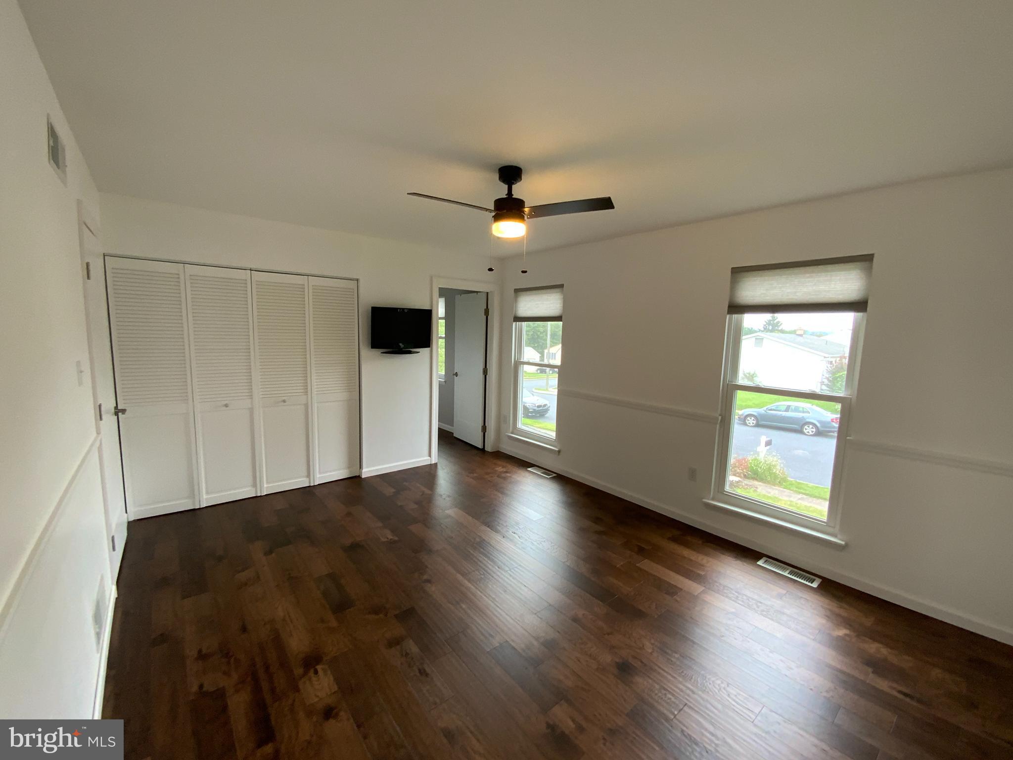 206 Lopax Road Harrisburg, PA 17112 - Photo 19 of 26 Primary Bedroom