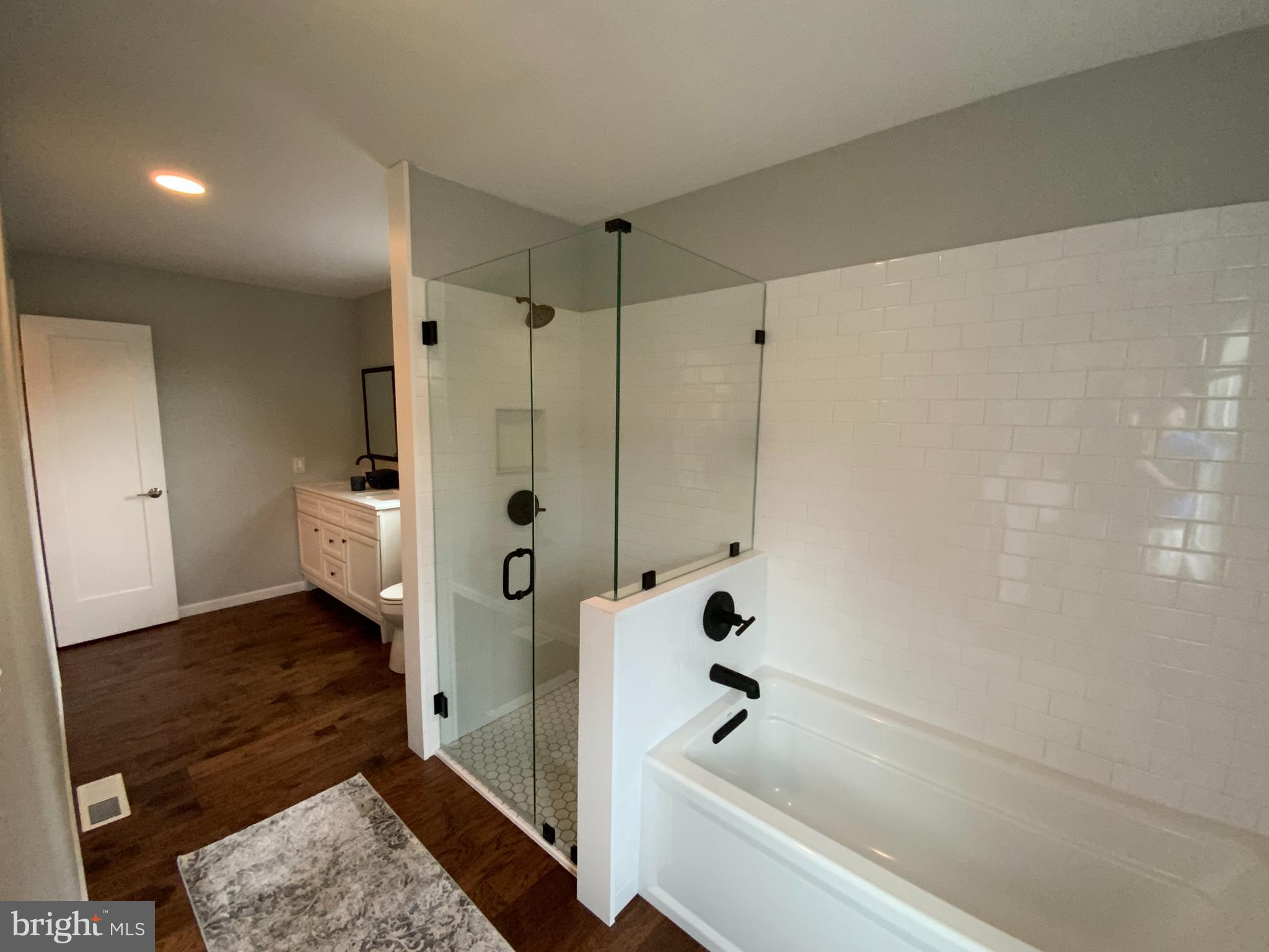 206 Lopax Road Harrisburg, PA 17112 - Photo 23 of 26 Beautiful shower