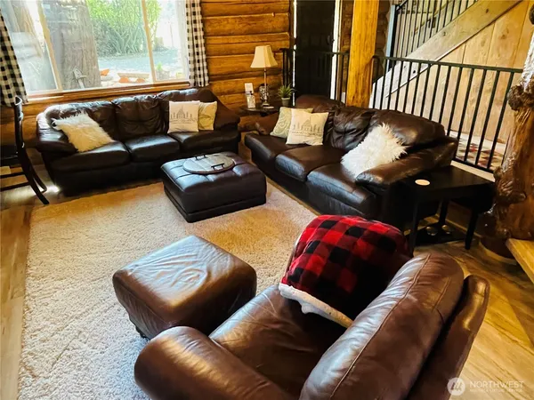 $3,295 | 3255 East Camano Drive, Camano Island, WA 98282