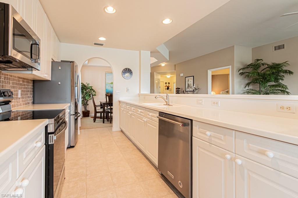 2029 Crestview Way, Unit 105 Naples, FL 34119 - Photo 13 of 50