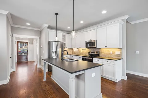 $515,000 | 1923 B 14th Avenue North, Nashville, TN 37208