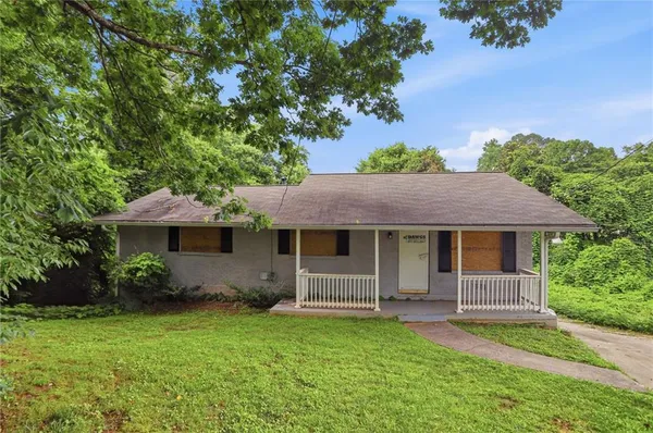 $245,900 | 2370 Tiffany Circle, Decatur, GA 30035