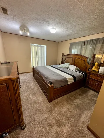 $360,000 | 401 San Carlos Drive, Greenwood, IN 46142