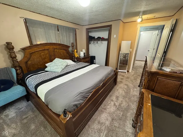 $360,000 | 401 San Carlos Drive, Greenwood, IN 46142