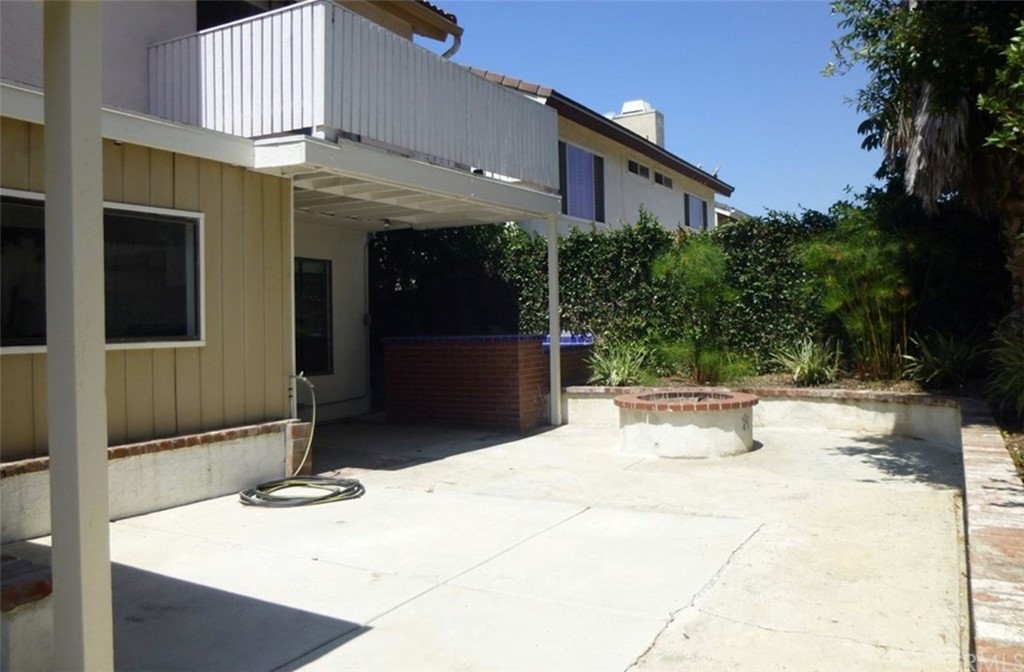 53 Carver Irvine, CA 92620 - Photo 11 of 12 a view of a chairs and tables in the patio