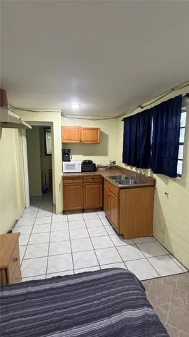 $650 | 2001 North Brazosport Boulevard, Freeport, TX 77541