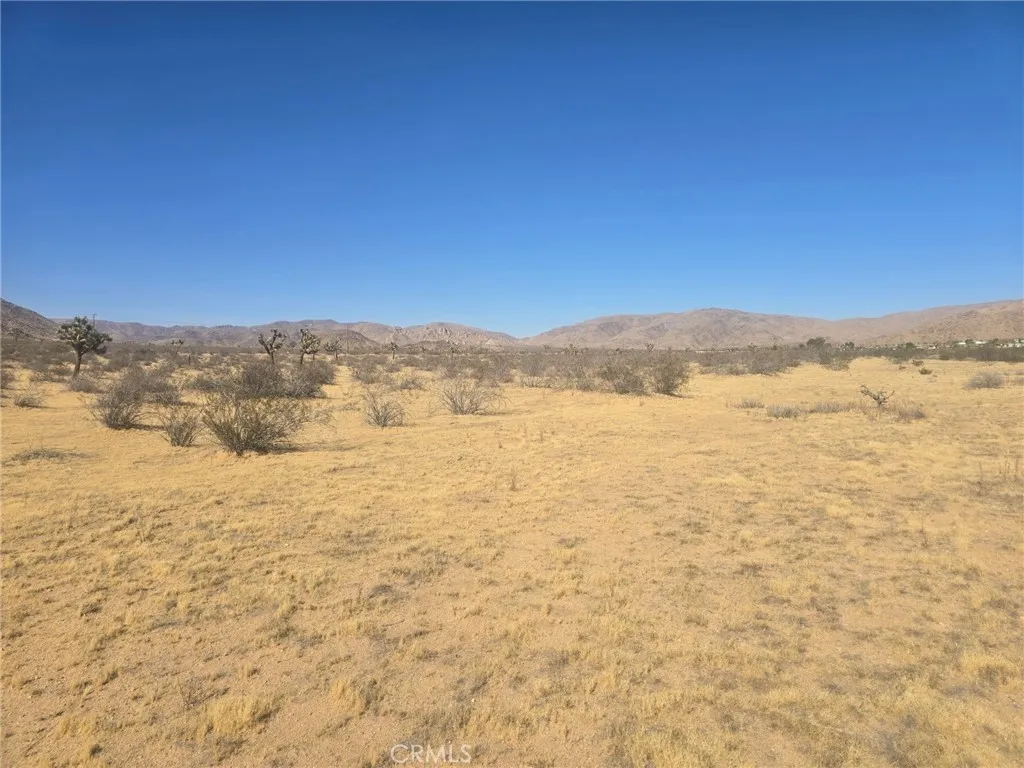 0 Resoto Road Apple Valley, CA 92307 - Photo 1 of 2 a view of lake view and mountain